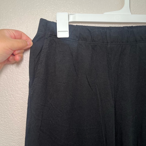MATE The Label Tencel Sleep Pant Black Straight Leg Lounge Pant
Size S - Picture 6 of 10